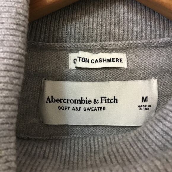Abercrombie & Fitch Light Gray Cashmere-Blend Turtleneck Sweater - Picture 3 of 12